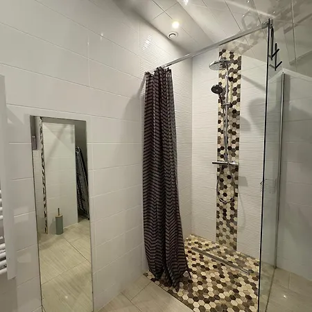 Bel à 650m De La Avec Wifi Et Parking - Fr-1-323-589 Plage-des-Demoiselles